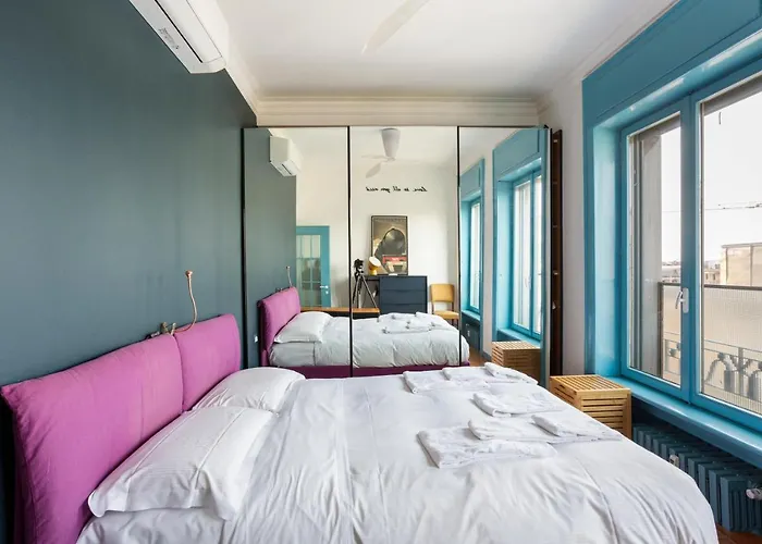 The Blue Nest With A View - 7th Floor- Via Palestrina * Mediolan